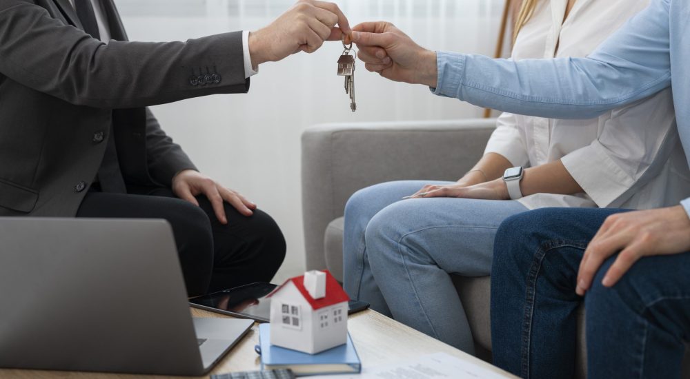 real-estate-agent-work-showing-house-doing-business